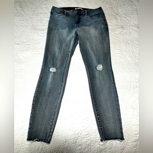 Lauren Conrad Sz 12 lite blu super skinny stretch jeans distressed frayed hem